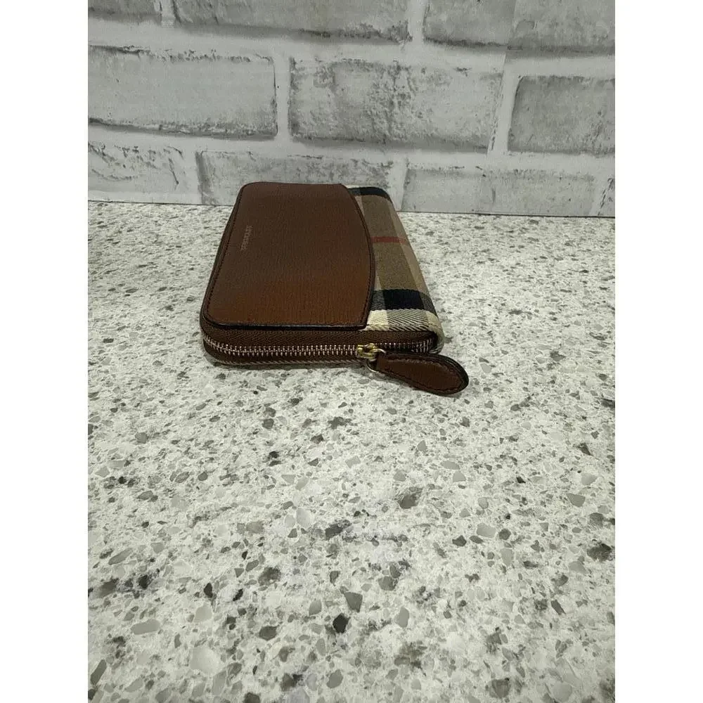 Burberry Elmore Leather and Canvas Horseferry Check Zip Wallet - Picture 7 of 11
